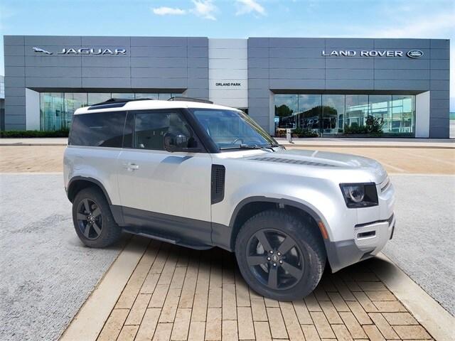 2021 Land Rover Defender 90 1st Edition photo 3