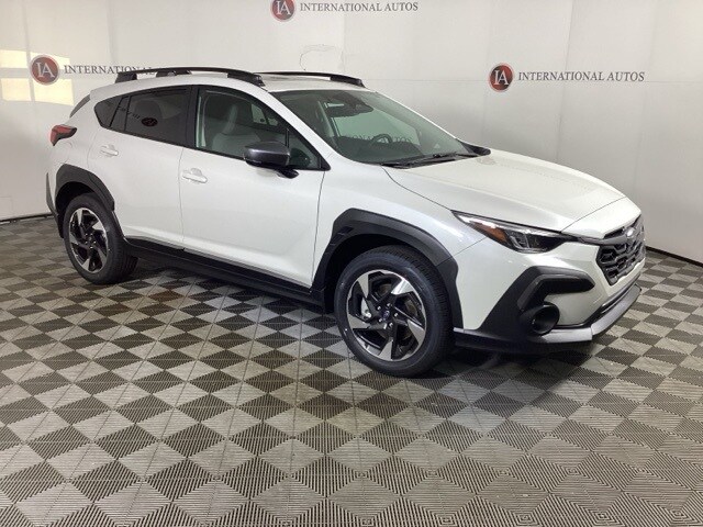 2025 Subaru Crosstrek Limited photo 3