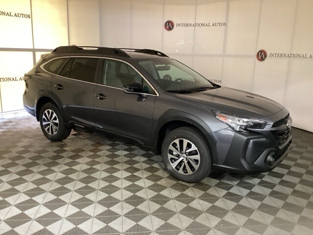 2025 Subaru Outback Premium photo 3