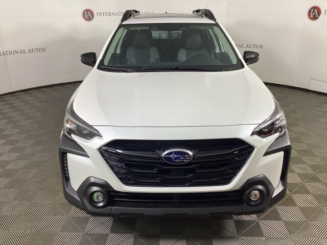 2025 Subaru Outback Onyx Edition photo 2
