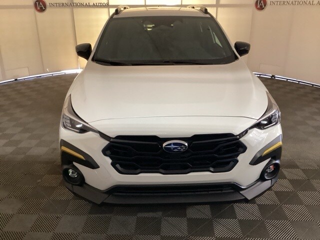 2025 Subaru Crosstrek Sport photo 2
