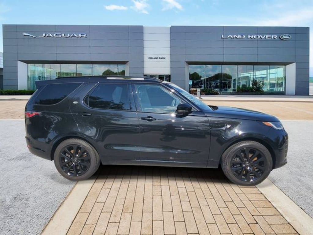Used 2026 Land Rover Discovery SUV