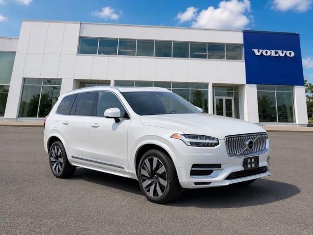 Used 2024 Volvo XC90 Recharge Plug-In Hybrid T8 Plus 6 Passenger SUV