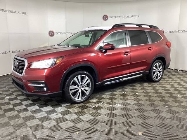 2022 Subaru Ascent Limited's photo