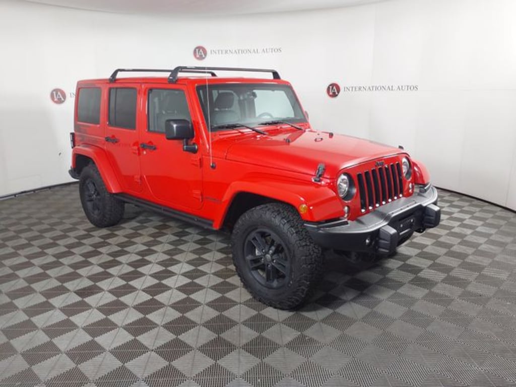 Used 2017 Jeep Wrangler Unlimited Sahara SUV