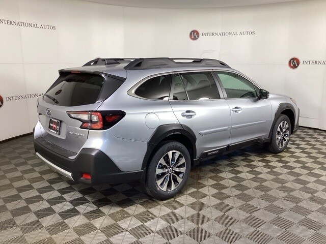 2025 Subaru Outback Limited photo 4