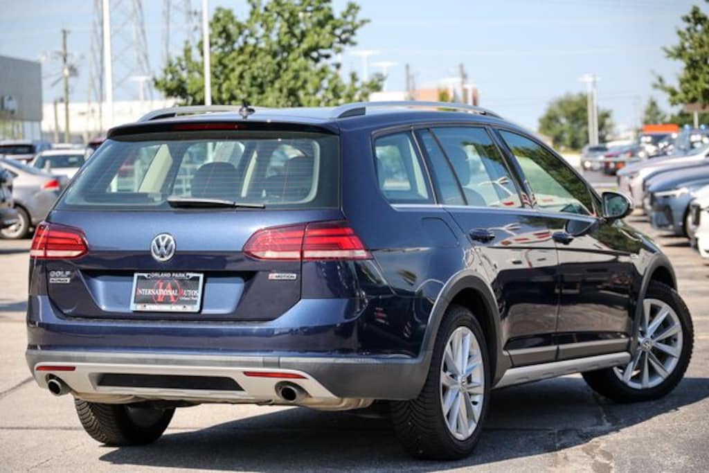 Used 2019 Volkswagen Golf Alltrack TSI S 4motion Wagon
