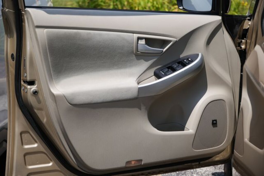 Used 2010 Toyota Prius II Hatchback