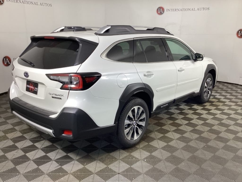 New 2025 Subaru Outback Touring SUV