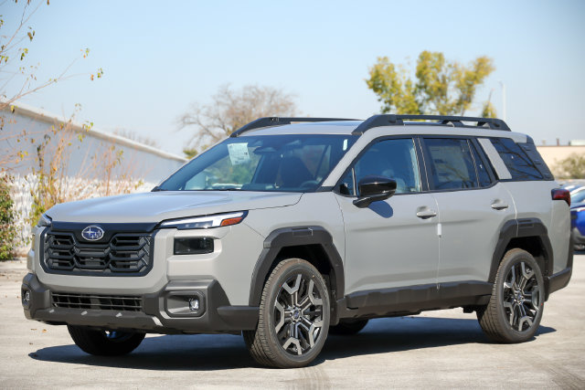 New 2026 Subaru Outback Touring XT SUV