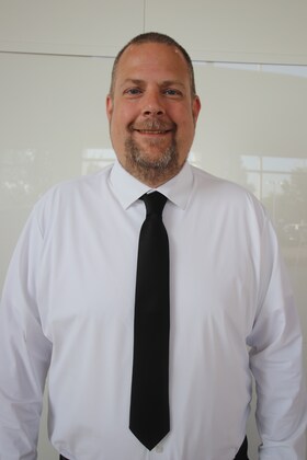 Staff member Ken Mintz from f9b41fc3890d