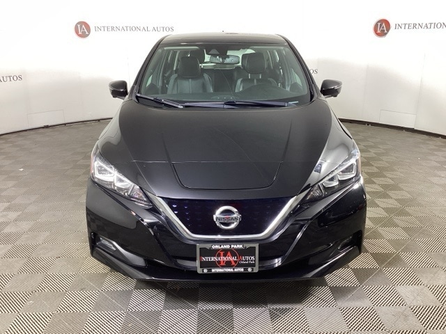 Used 2018 Nissan LEAF SL with VIN 1N4AZ1CP8JC300383 for sale in Tinley Park, IL