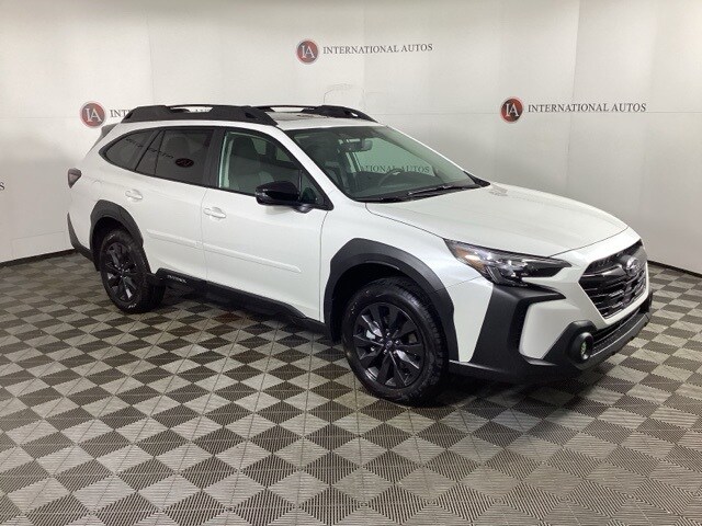 2025 Subaru Outback Onyx Edition photo 3