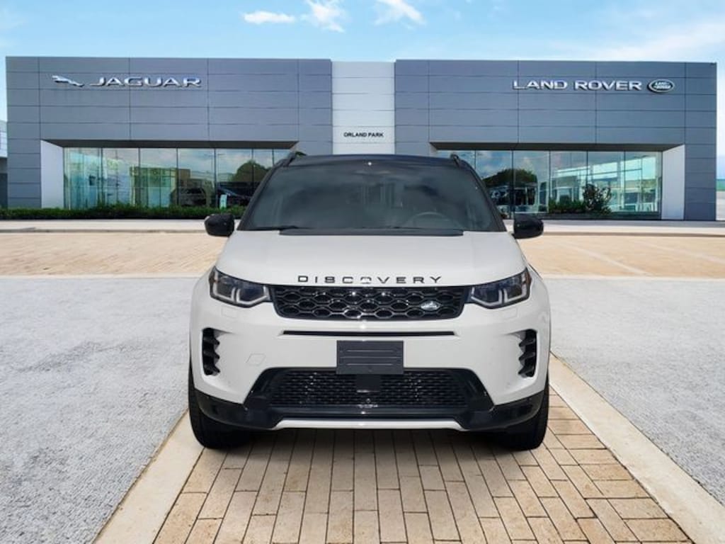Used 2025 Land Rover Discovery Sport SE SUV