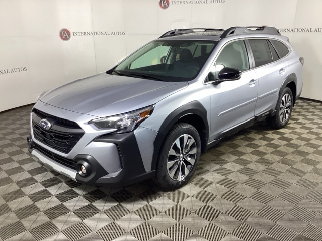 2025 Subaru Outback Limited's photo