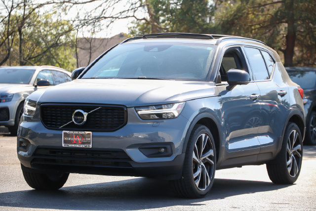 2021 Volvo XC40