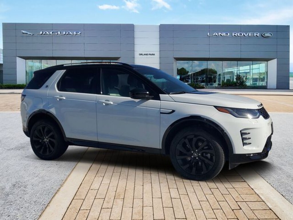 Used 2025 Land Rover Discovery Sport SE SUV