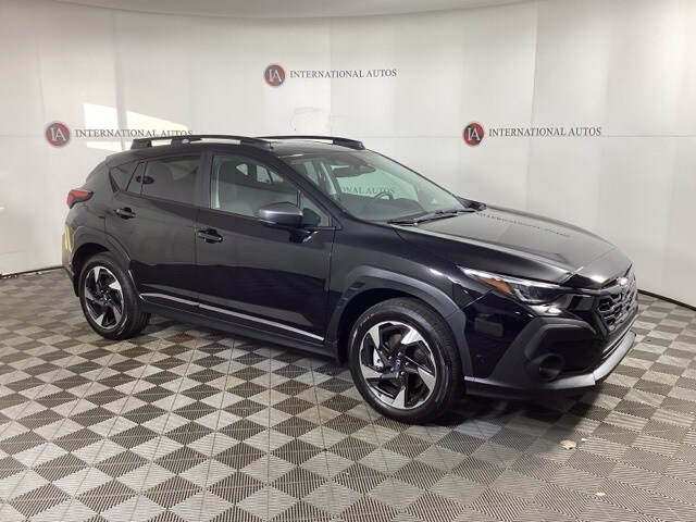 2025 Subaru Crosstrek Limited photo 2