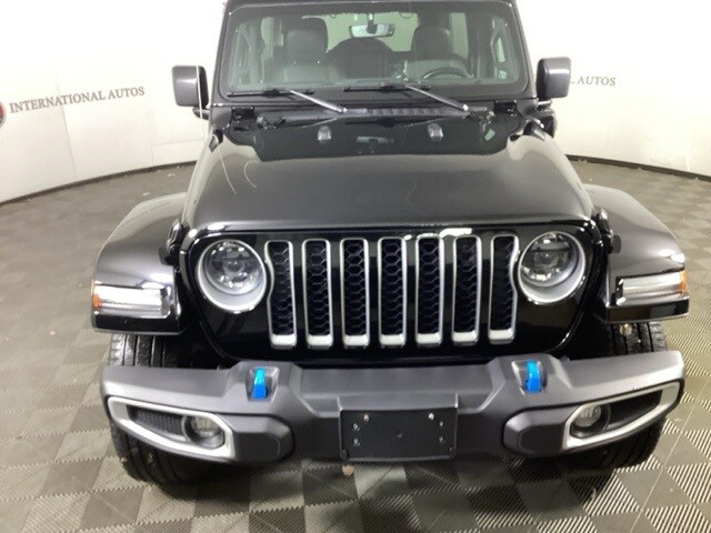 2023 Jeep Wrangler Sahara 4xe photo 2
