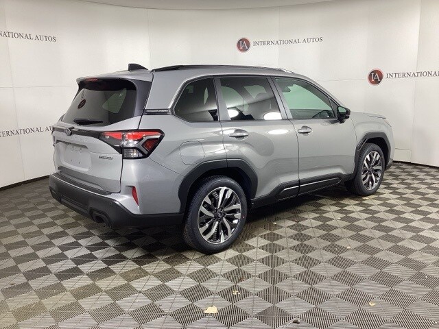 2026 Subaru Forester Touring photo 3