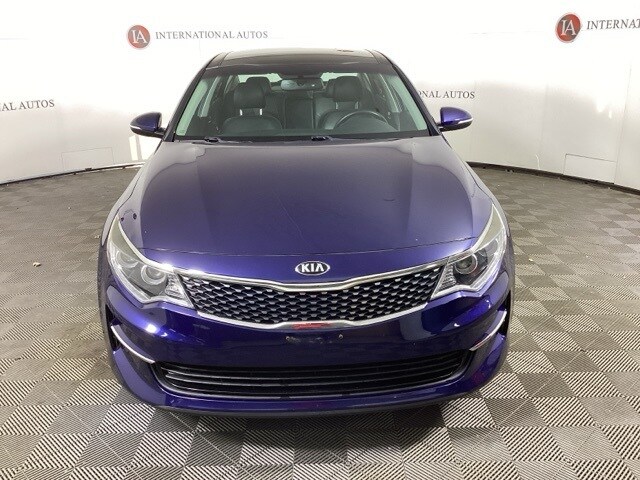 2016 Kia Optima EX photo 2