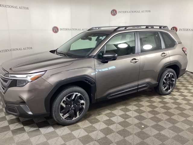 2025 Subaru Forester Limited's photo