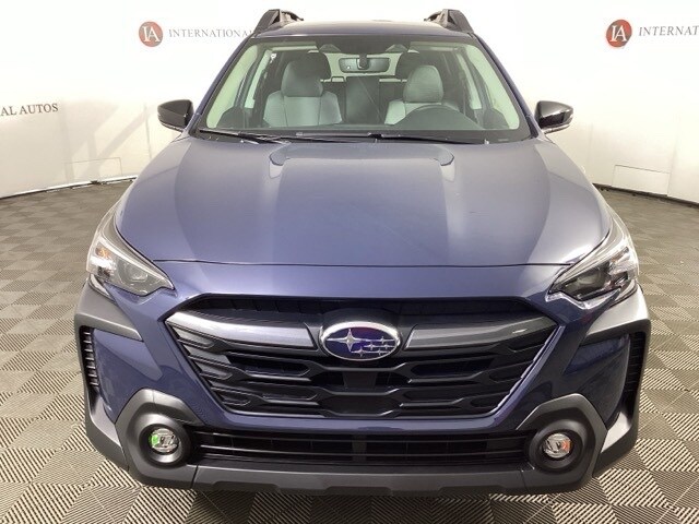 2025 Subaru Outback Limited photo 2