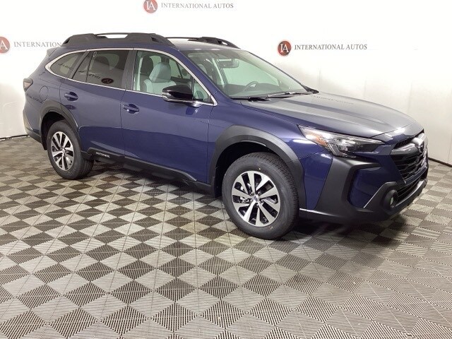 2025 Subaru Outback Limited photo 3