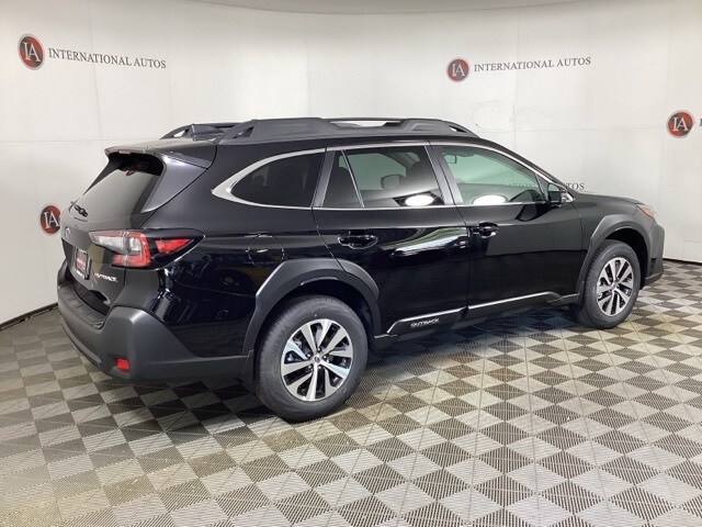 2025 Subaru Outback Premium photo 2