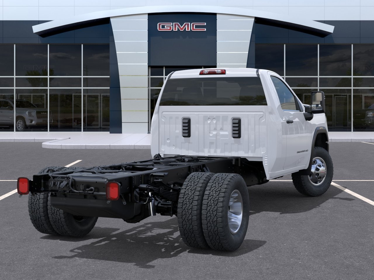 2026 GMC Sierra 3500 Chassis Cab Pro - Photo 4