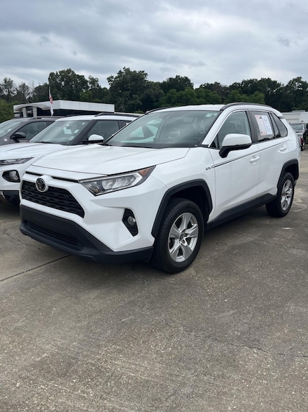 2021 Toyota RAV4 XLE SUV