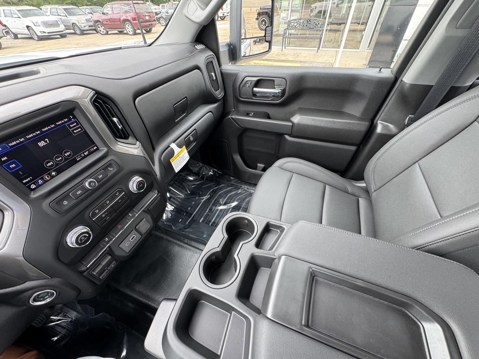 2026 GMC Sierra 2500HD Pro - Photo 29