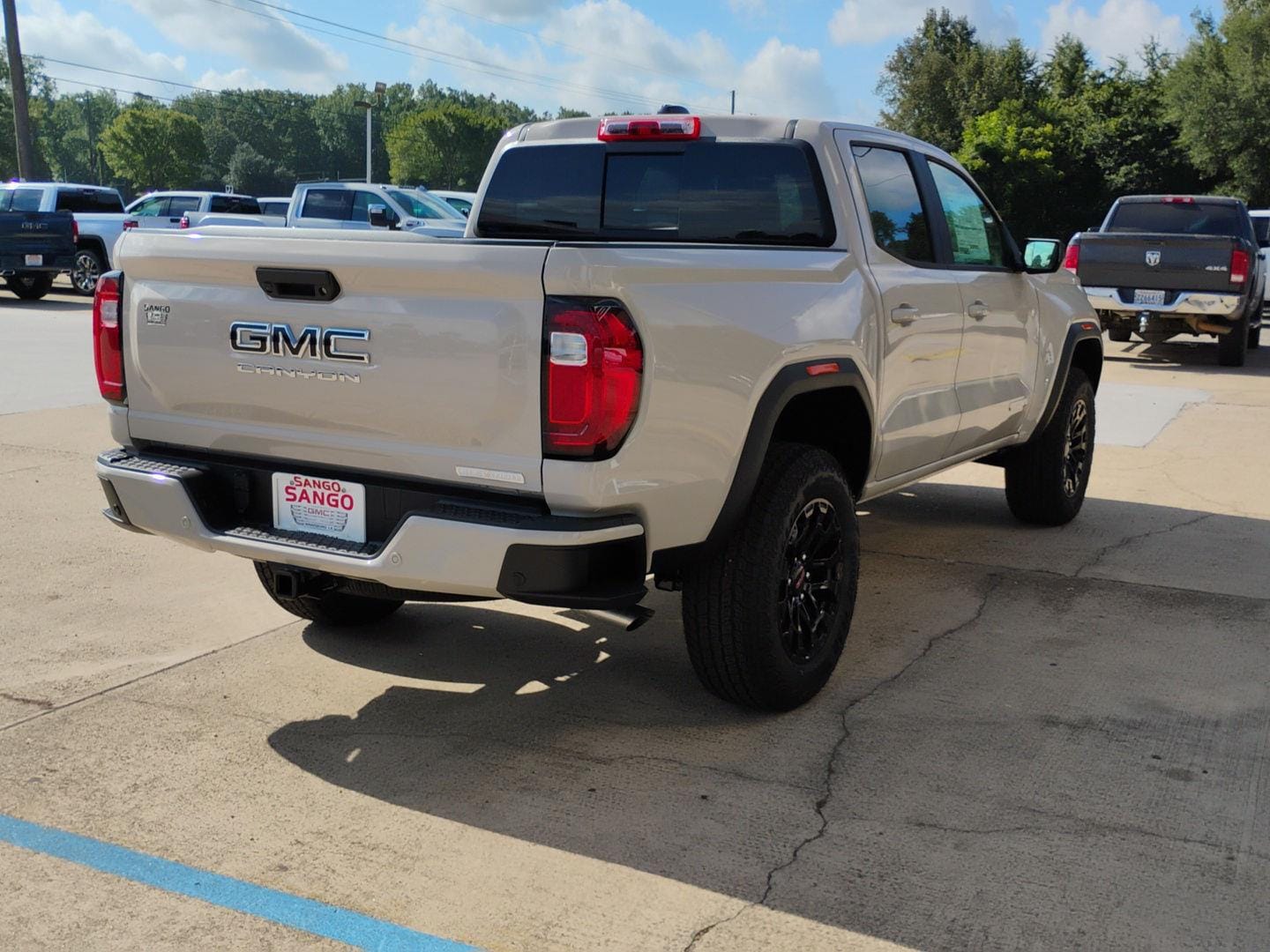 2026 GMC Canyon Elevation - Photo 14