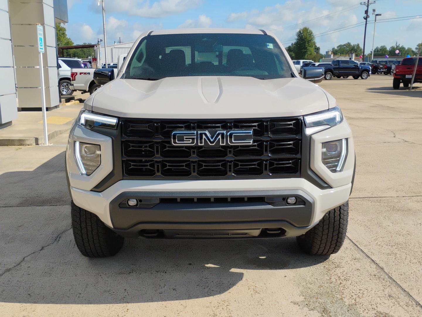2026 GMC Canyon Elevation - Photo 25