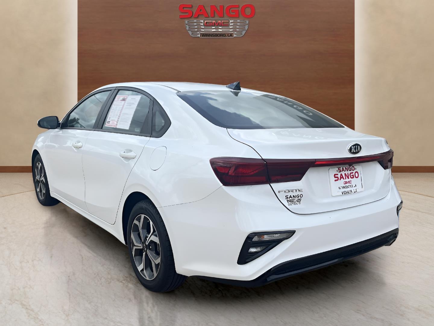 Used 2021 Kia Forte LXS with VIN 3KPF24AD2ME341782 for sale in Winnsboro, LA