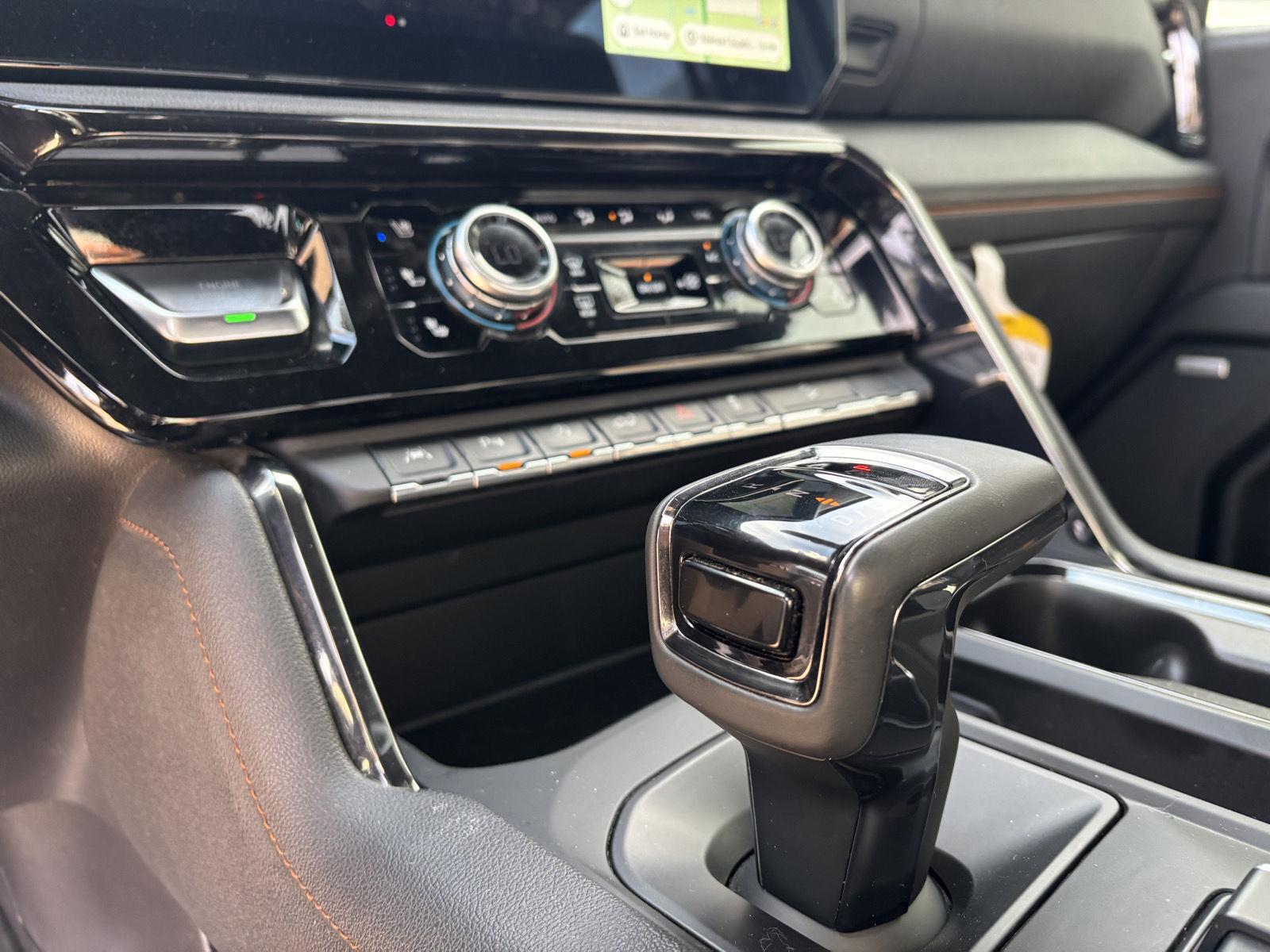 2023 GMC Sierra 1500 AT4 - Photo 11