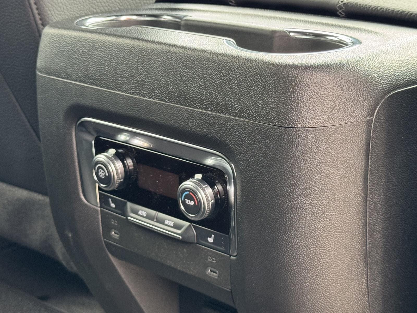 2026 GMC Yukon XL Denali - Photo 18