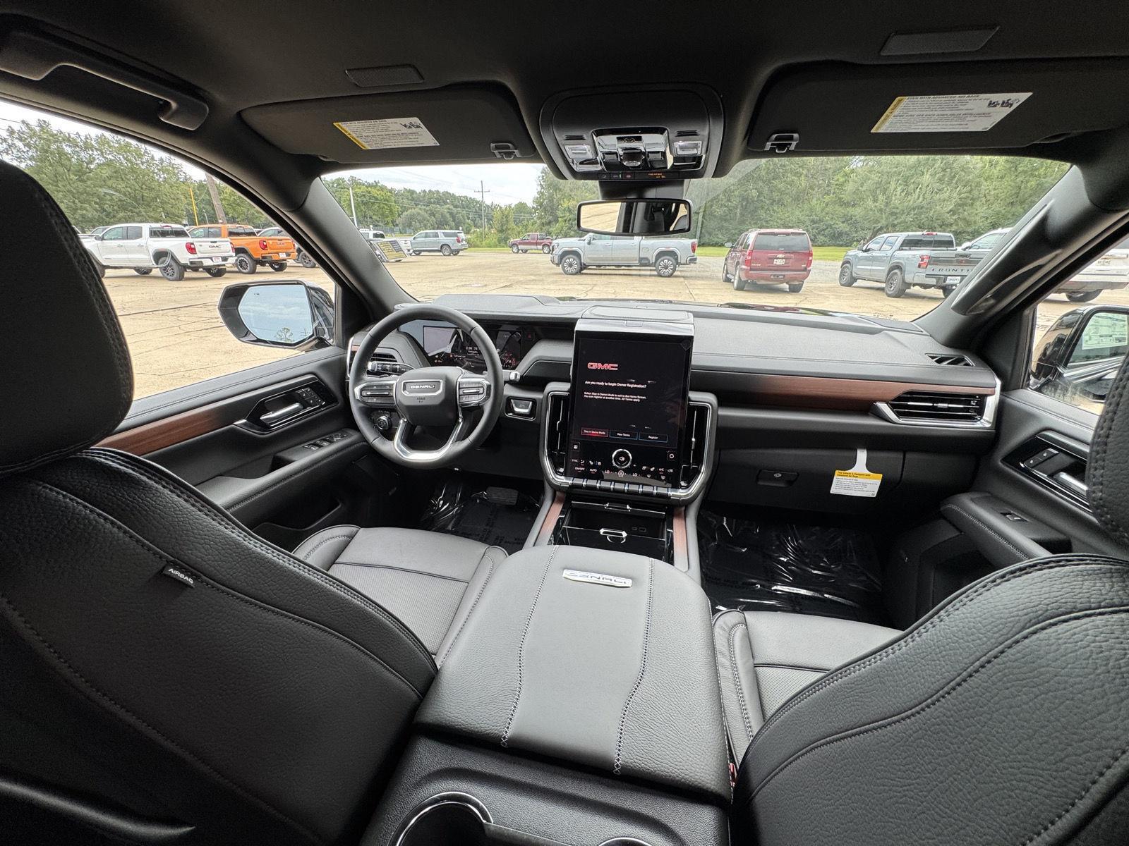 2026 GMC Yukon XL Denali - Photo 15