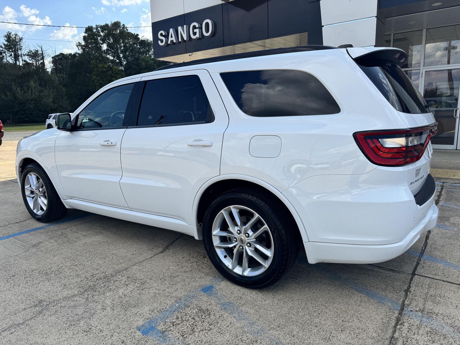 2023 Dodge Durango GT photo 3