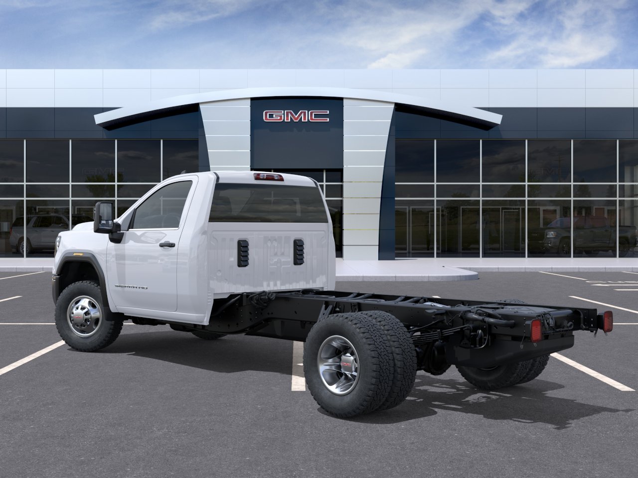 2026 GMC Sierra 3500 Chassis Cab Pro - Photo 3