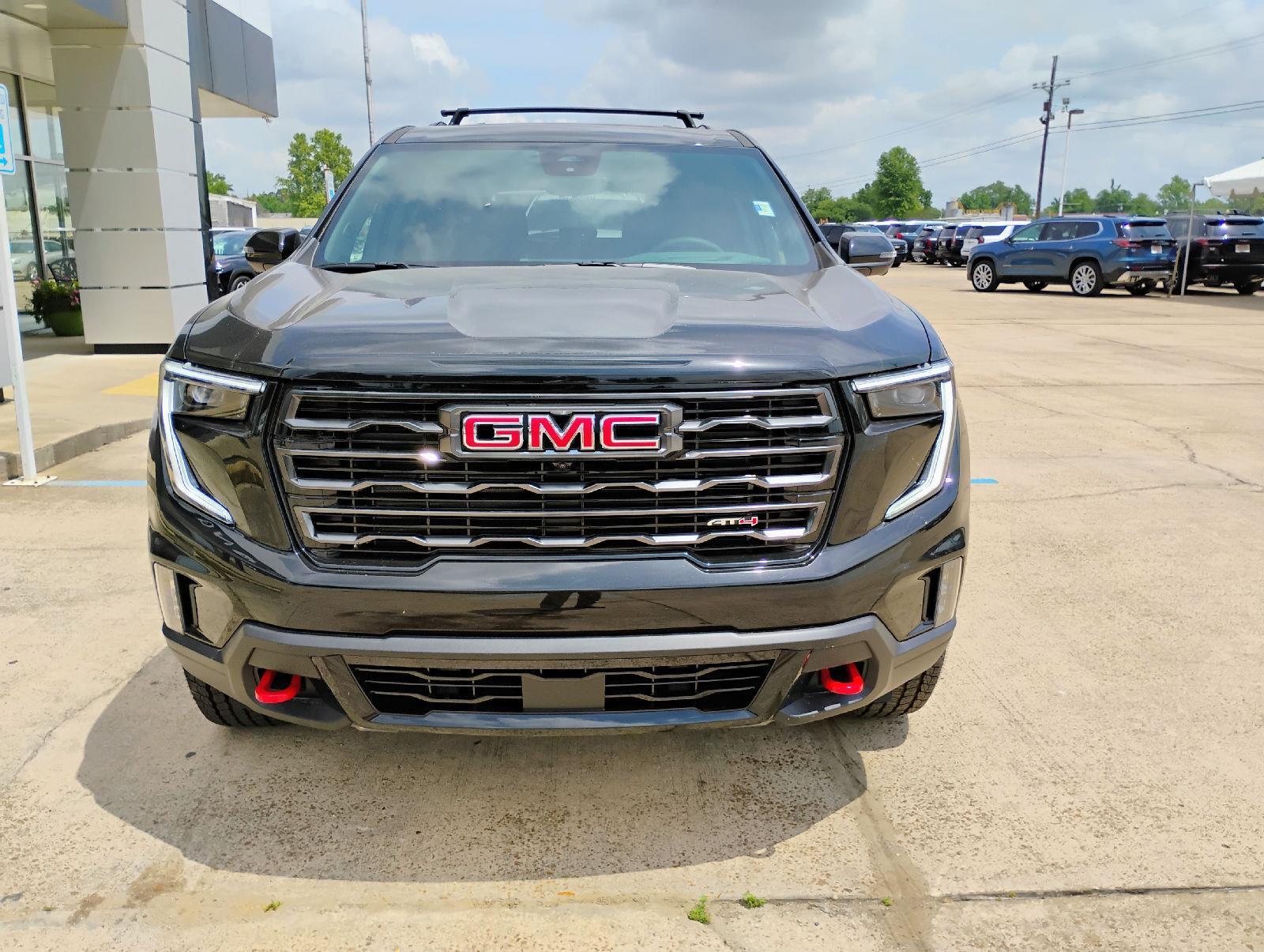 2026 GMC Acadia AT4 - Photo 22