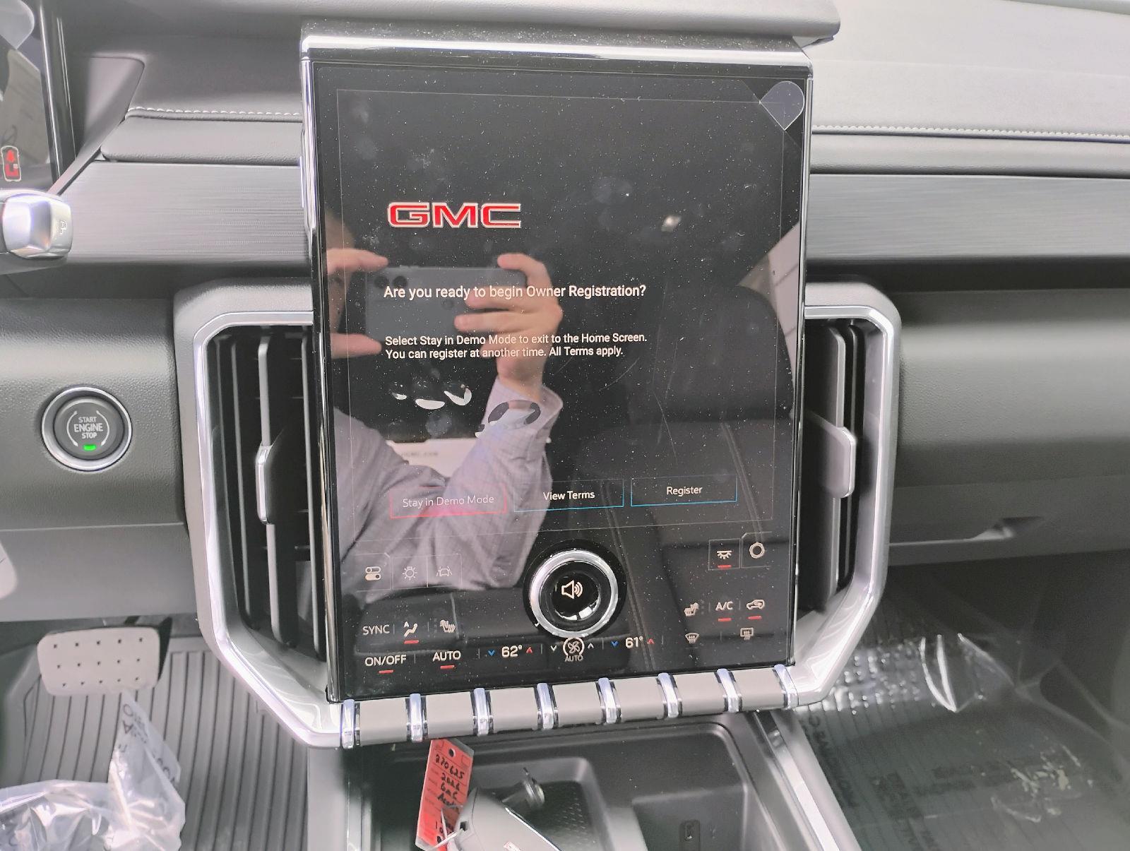 2026 GMC Acadia Elevation - Photo 30