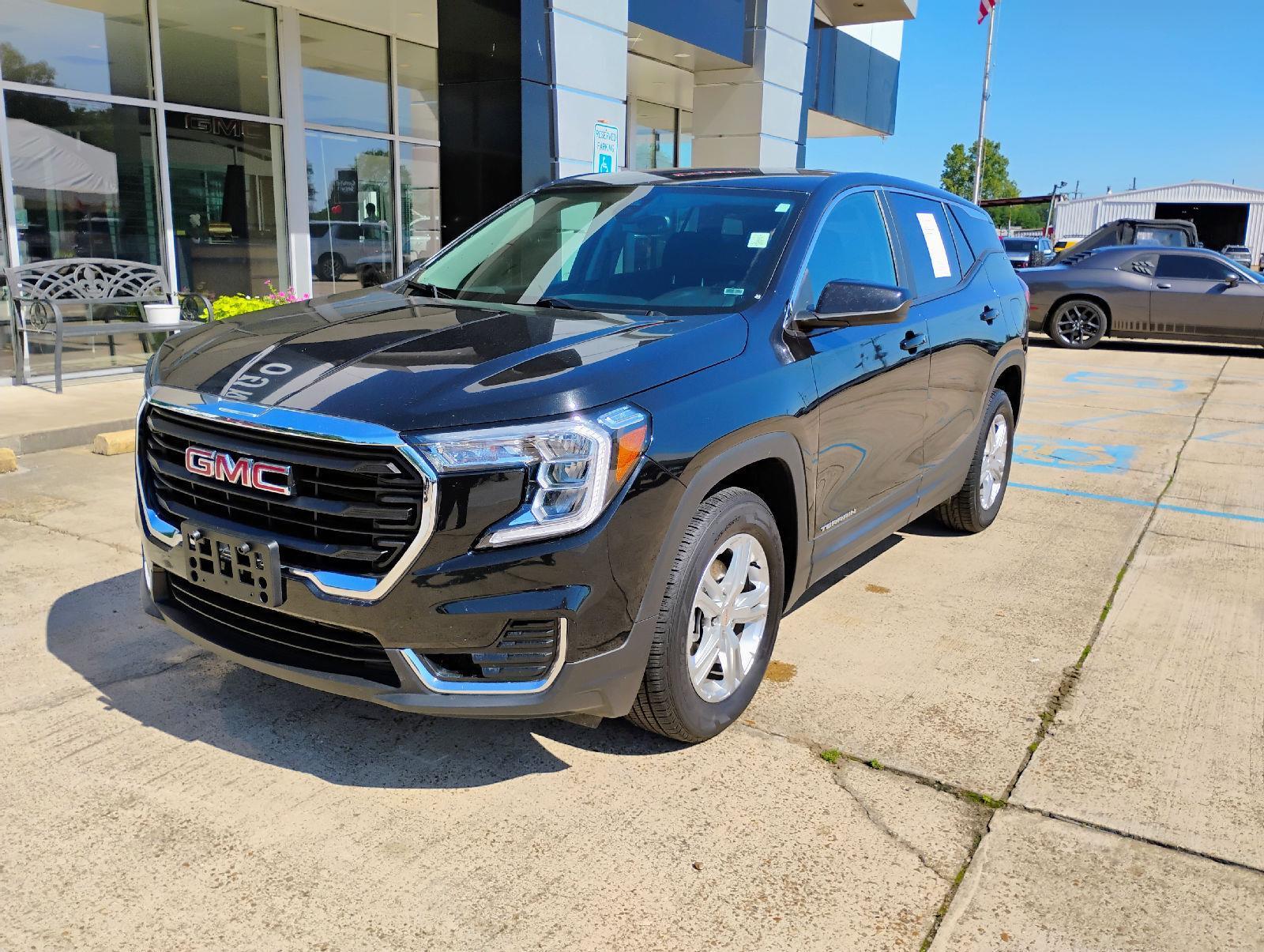 2024 GMC Terrain SLE AWD's photo