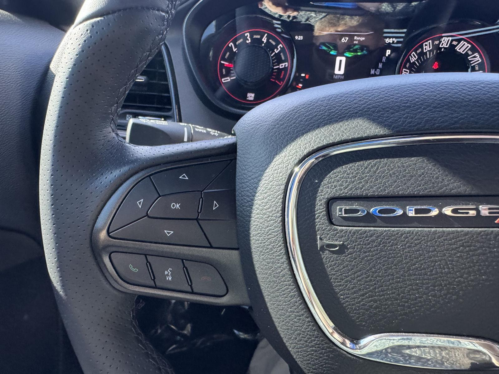 2023 Dodge Challenger SXT - Photo 15