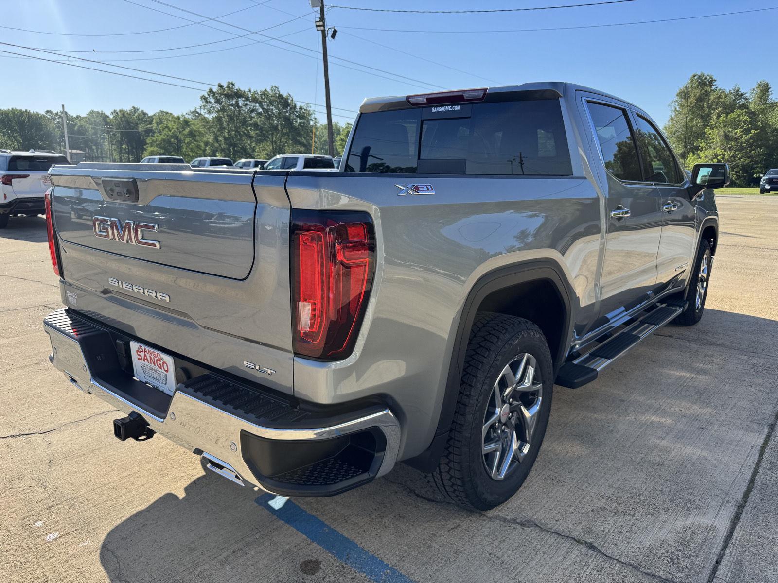 2026 GMC Sierra 1500 SLT - Photo 11