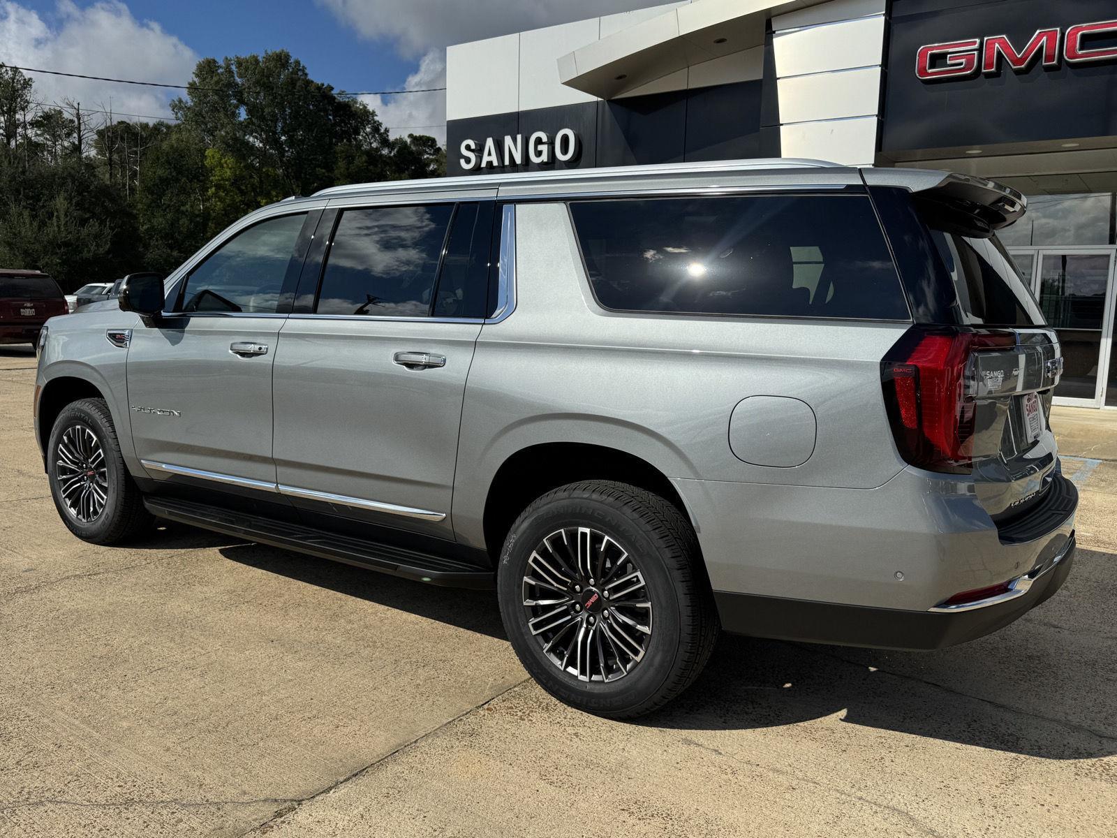 2026 Gmc Yukon XL photo 2