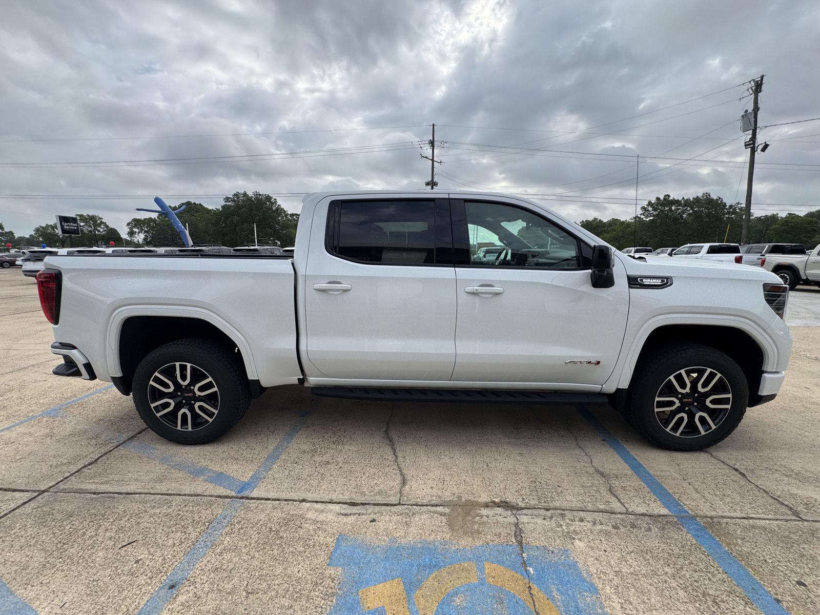 2024 GMC Sierra 1500 AT4 - Photo 15