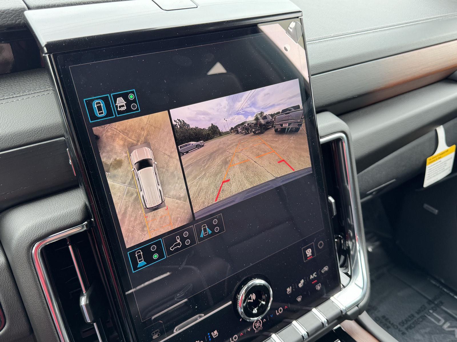 2026 GMC Yukon XL Denali - Photo 32