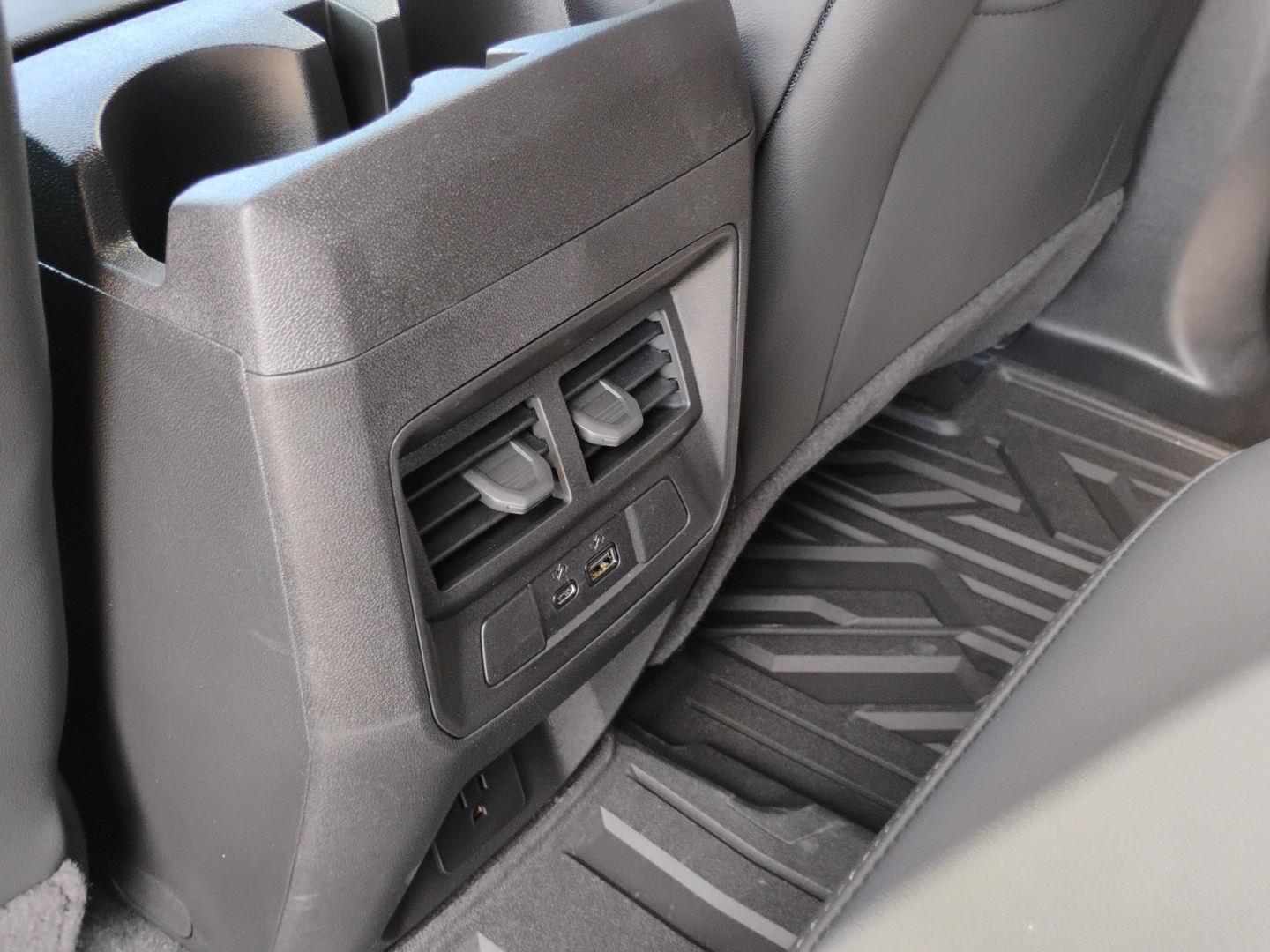2026 GMC Canyon Elevation - Photo 8