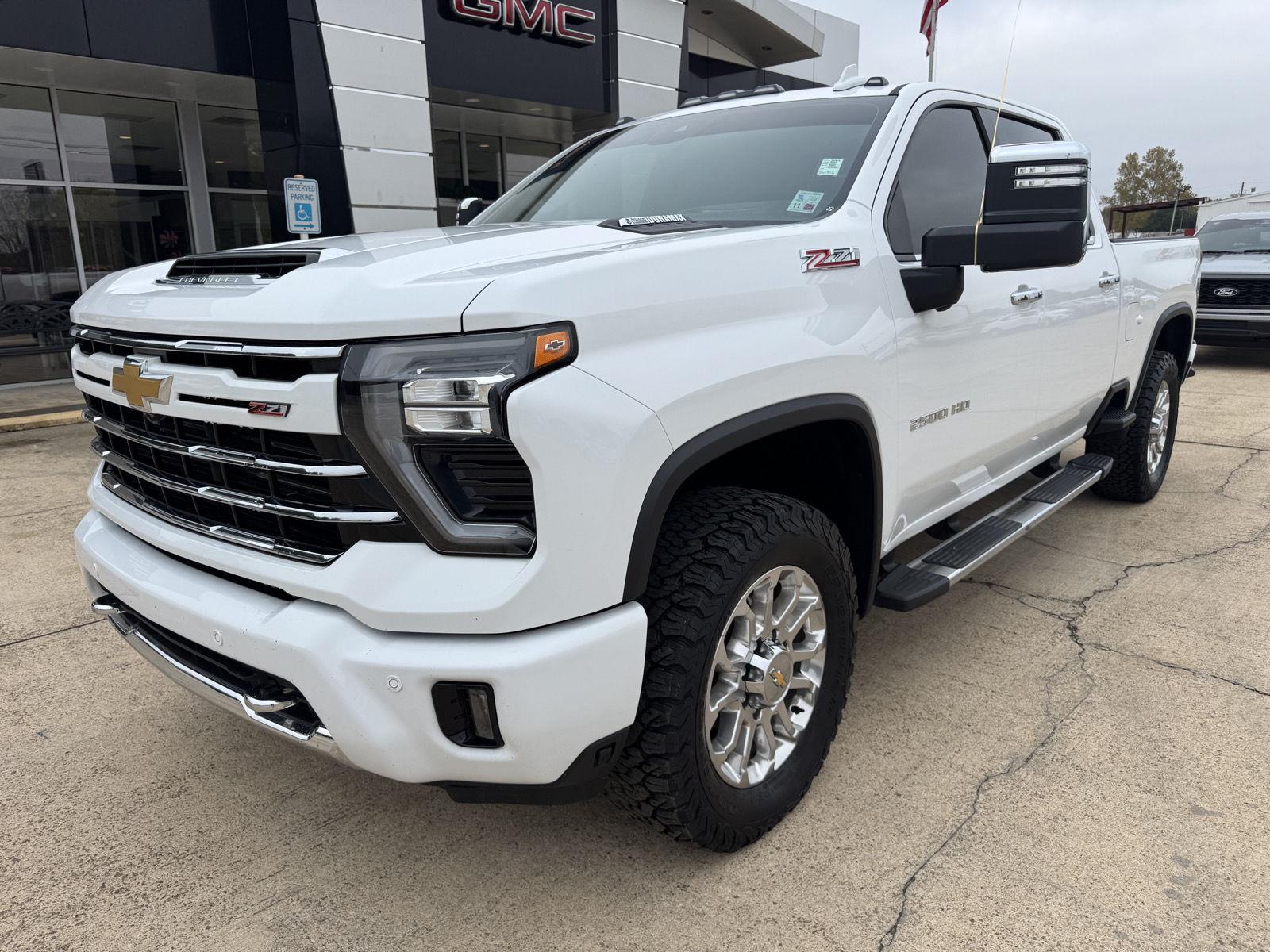 2024 Chevrolet Silverado 2500HD LTZ's photo